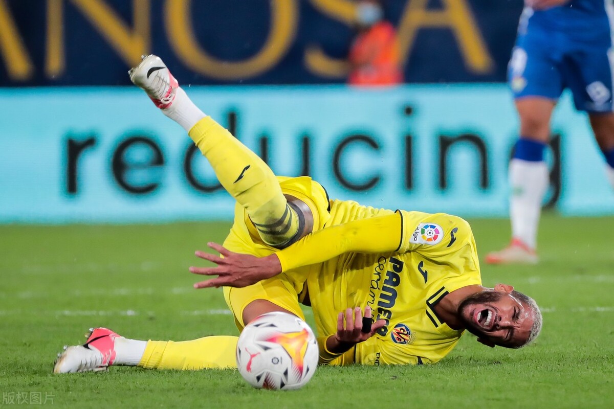 英雄联盟赔率-荷甲赛程吃紧；比利亚雷亚尔赛前门线救险；气氛紧张；医务组通报恢复的简单介绍